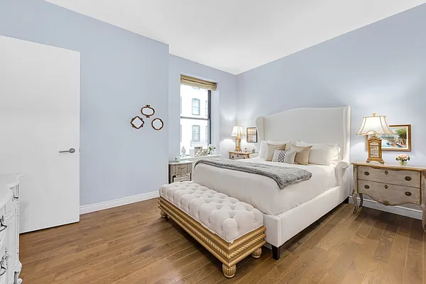 Rented by Douglas Elliman | media 3