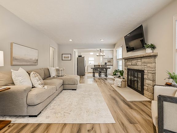 5th image of 6009 Ralston Ave