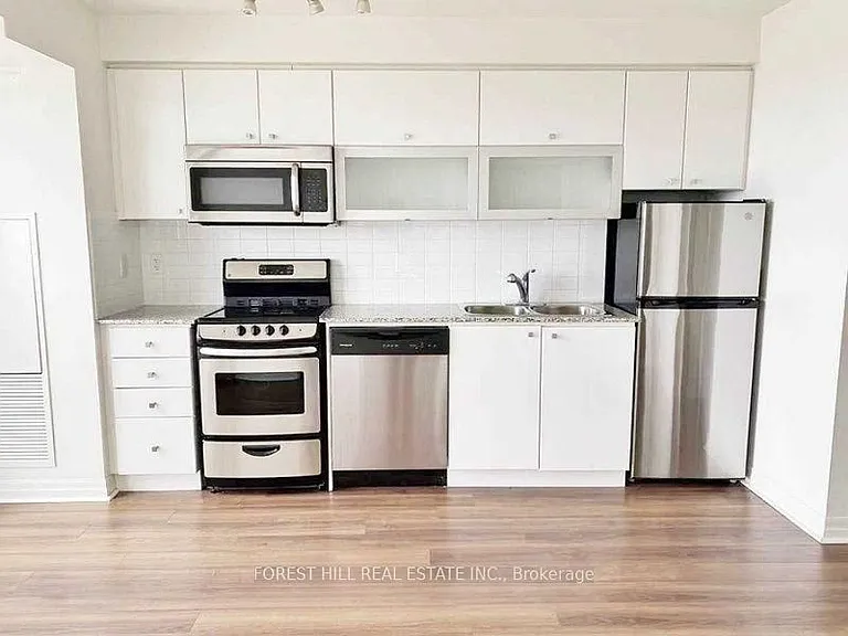 2015 Sheppard Ave E #3607 — Photo 4