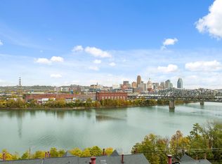 926 Virginia Ln #F, Covington, KY 41016