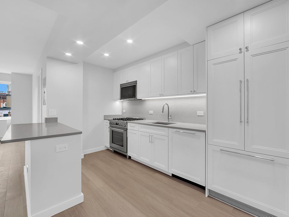 1st image of 165 E 66th St APT 11J