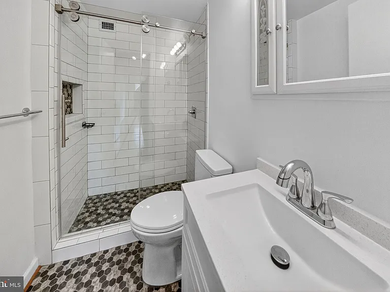 5406 Connecticut Ave NW #507 — Photo 5