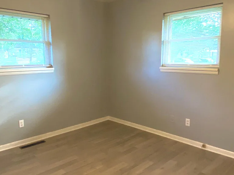 9313 Michael Edward Dr — Photo 18