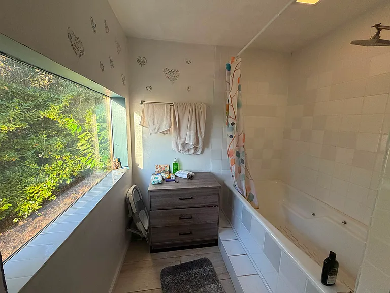 10458 Valley View Dr — Photo 6