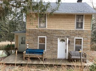 2470 River Rd, Weedville, PA 15868