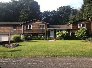 52 Ryegate Ter, Monroe, CT 06468