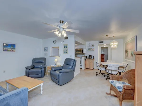 2600 S Kanner Hwy APT F4, Stuart, FL 34994