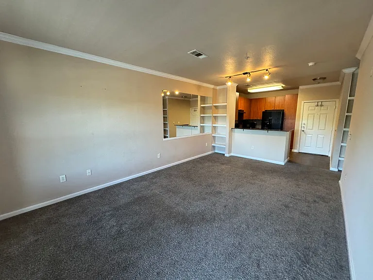 8434 Walerga Rd #332 — Photo 7