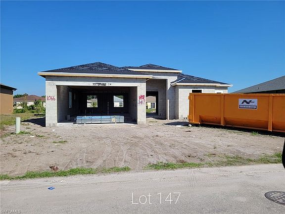 3rd image of 1066 Jackson Ct