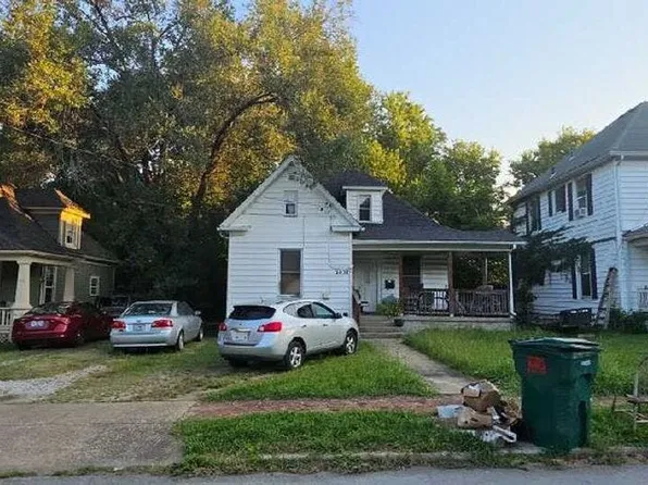 1031 W State St, Springfield, MO 65806