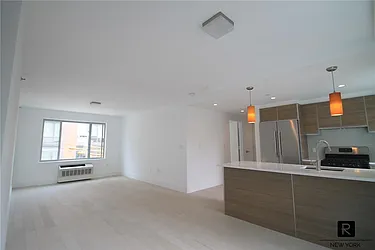 Rented by R New York