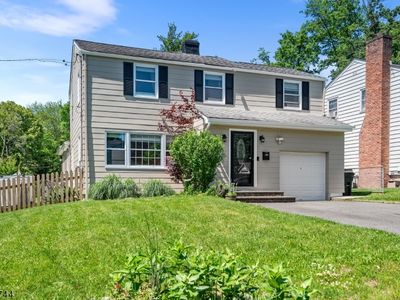32 E Harrison Pl, Livingston, NJ, 07039