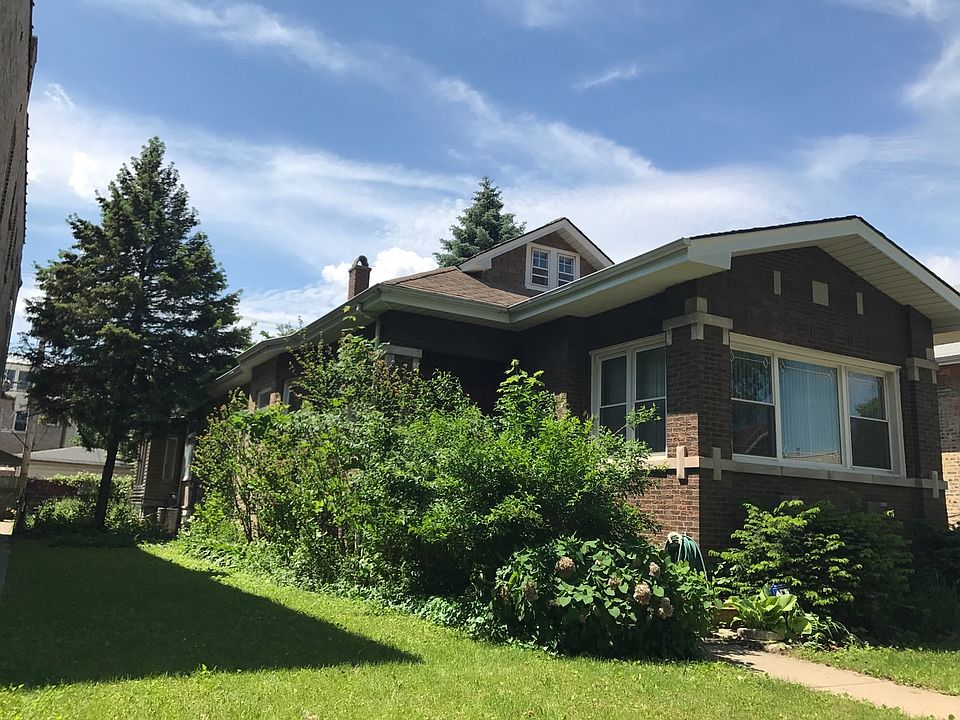 1st image of 4125 W Oakdale Ave