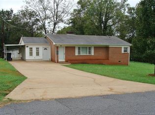 1340 33rd St SE, Conover, NC 28613