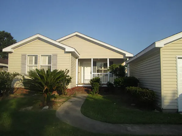 10207 Elderberry Park Ln, Tomball, TX 77375