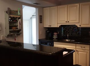 7200 NW 2nd Ave APT 30, Boca Raton, FL 33487