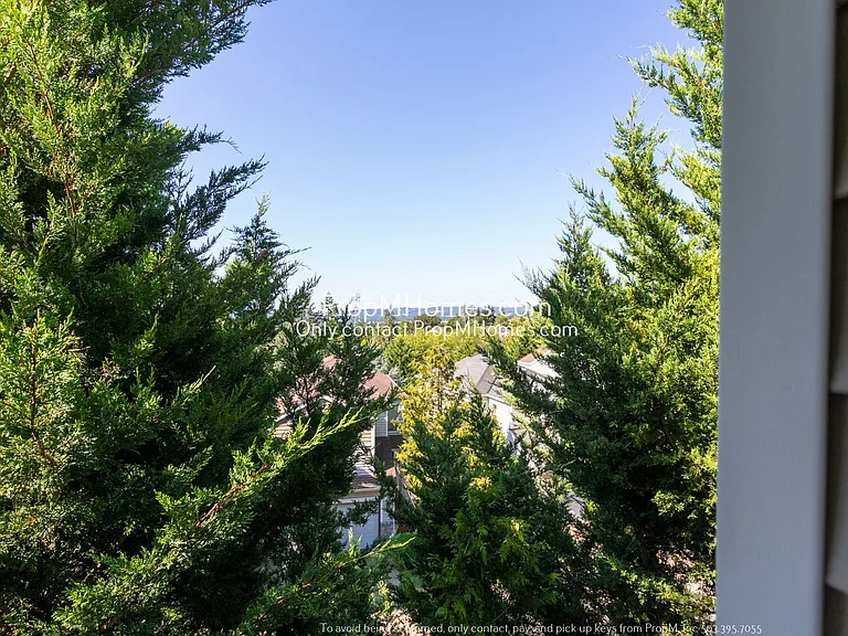 13660 SW Wrightwood Ct — Photo 11