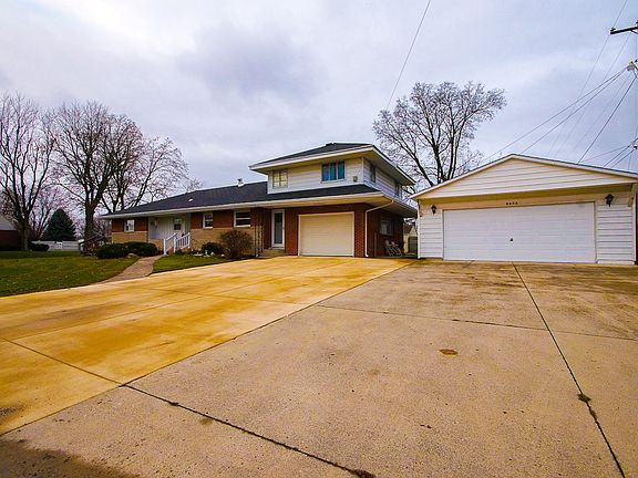 Large 24x40 Detached Garage