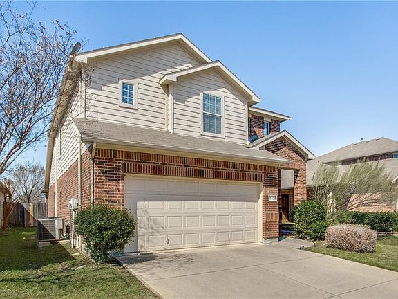 2nd image of 5925 Missy Ln