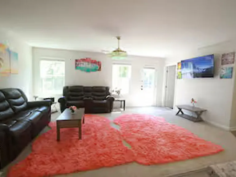 1028 Skipjack Ln — Photo 8