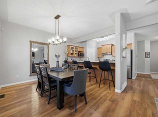 6 W Rocky Vista Ter NW, Calgary, AB T3G 5G5