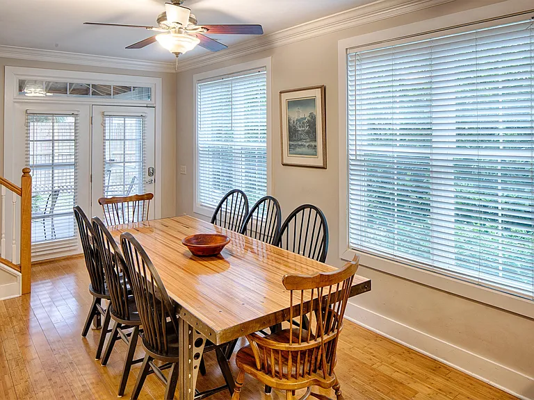 3206 Robertson Ave — Photo 27
