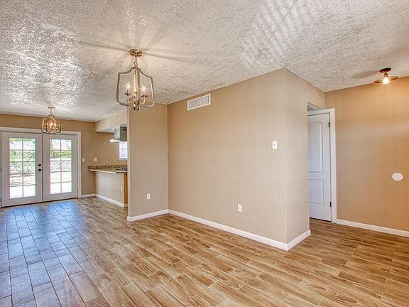 4th image of 11469 Jim Ferriell Dr