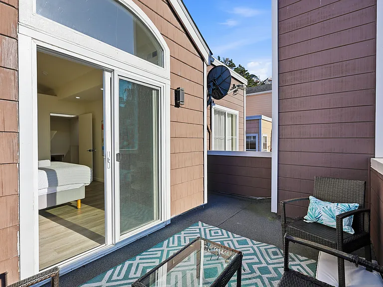 437 Norfolk Dr — Photo 108