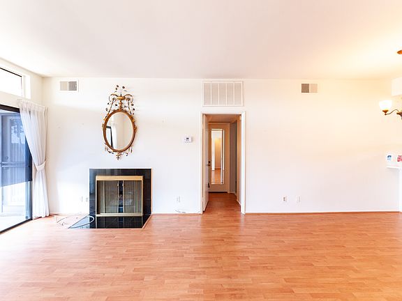 2nd image of 729 S Hobart Blvd APT 48