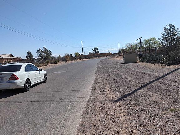 5th image of 641 Mesilla View Dr