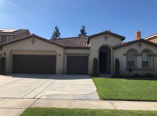 10305 Titanium St, Bakersfield, CA 93311