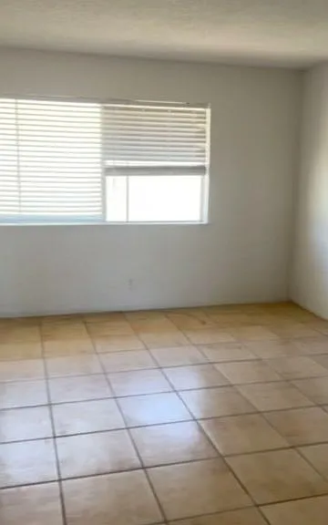 475 N Manila Ave #201 — Photo 8