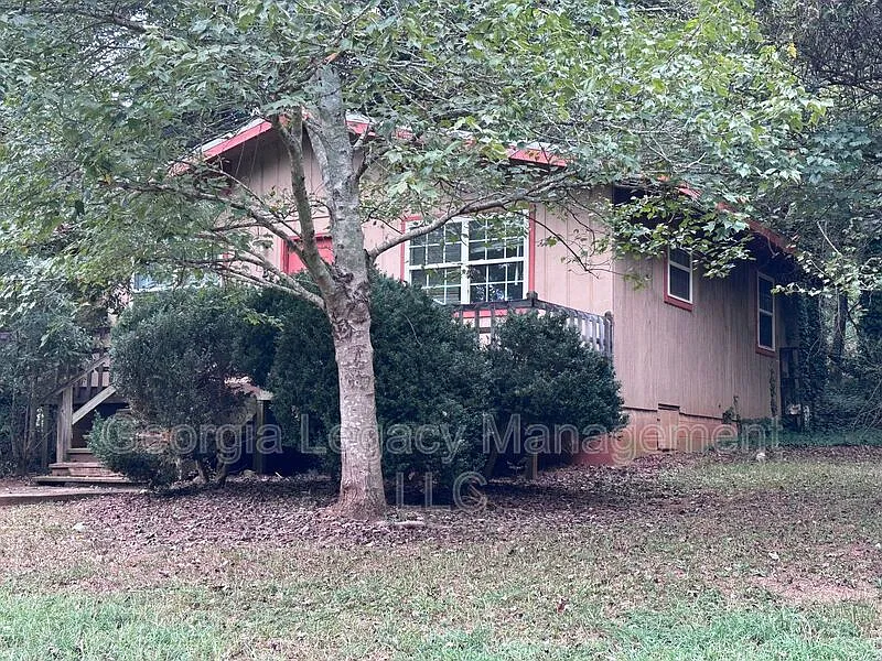 2 bed, 1.0 bath, 1000 sqft, $1,200 — Photo 3