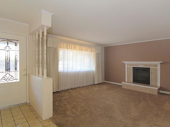 5th image of 130 South Dr