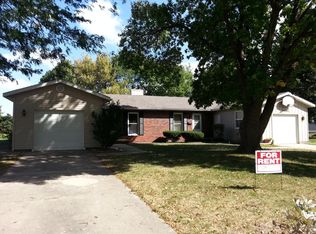 2004 Austin Dr, Springfield, IL 62704