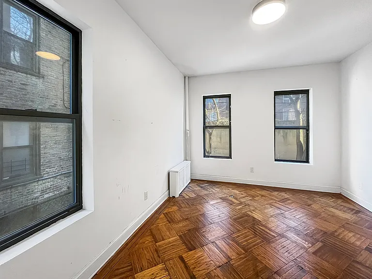146 Fenimore St #A2 — Photo 7