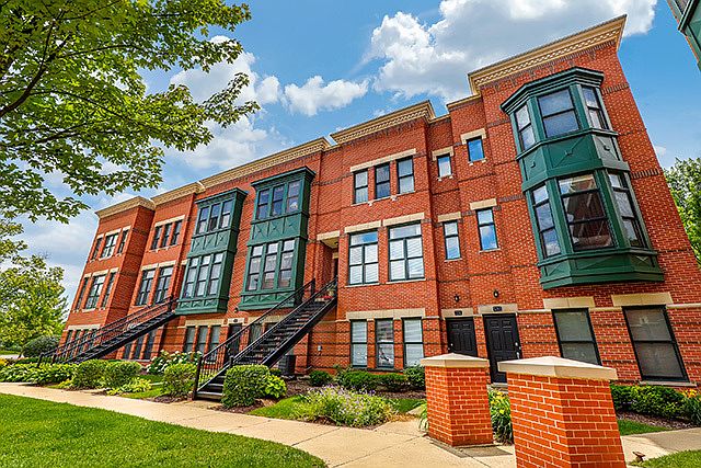 1st image of 249 W Wood St #66E