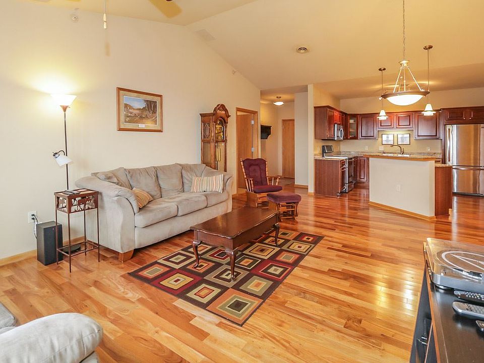 1st image of 8201 Mayo Dr Unit 405