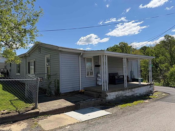 2nd image of 1300 Goff Ave
