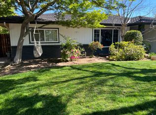 2217 3rd St, Sanger, CA 93657