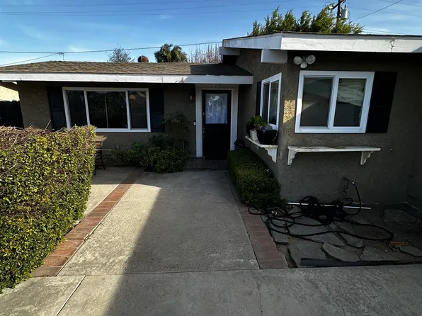 3166 Sicily Ave, Costa Mesa, CA 92626