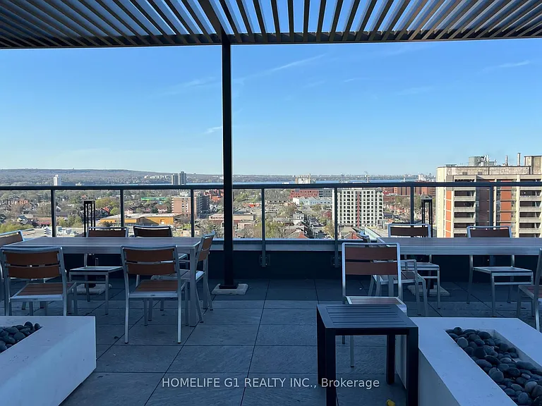 212 King William St #522 — Photo 17