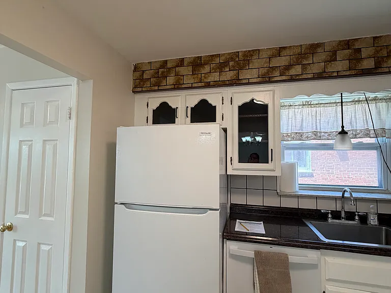 2735 Cropsey Ave #2 — Photo 12