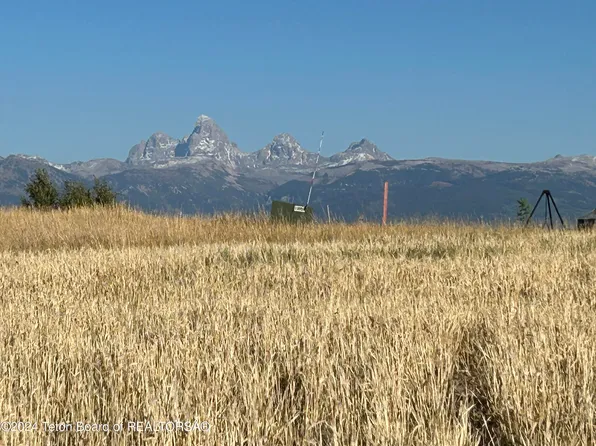 8541 Blue Ridge Ln, Tetonia, ID 83452