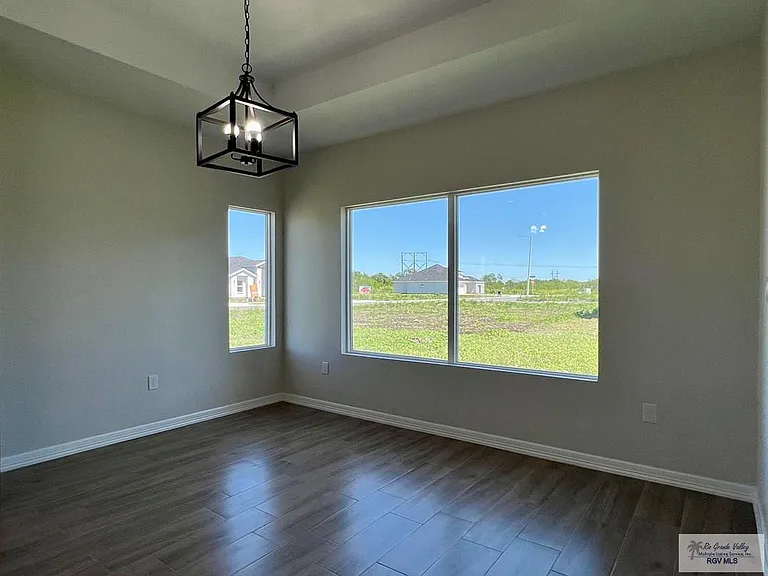 5105 Red River Cir #5105 — Photo 12