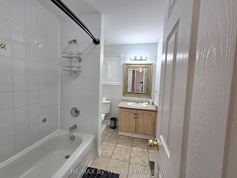 31 Forest Ave #A — Photo 19