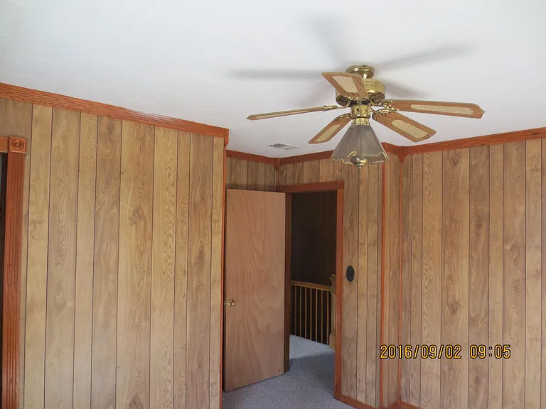 2021 Waverly Pl — Photo 5