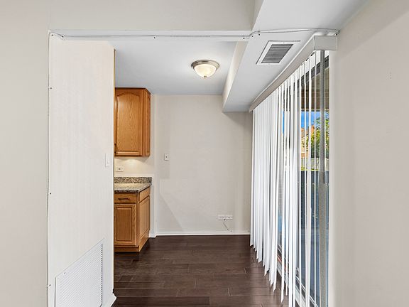 5th image of 701 Forum Sq Unit 108