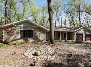4137 Comanche Trl, NEW BUFFALO, MI 49117