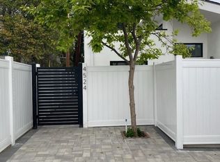 4524 Mammoth Ave, Sherman Oaks, CA 91423